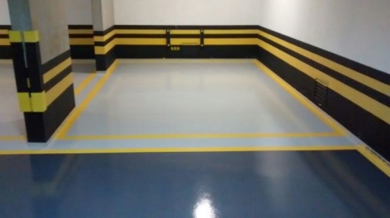 serviço de aplicação de epóxi no piso São José dos Campos
